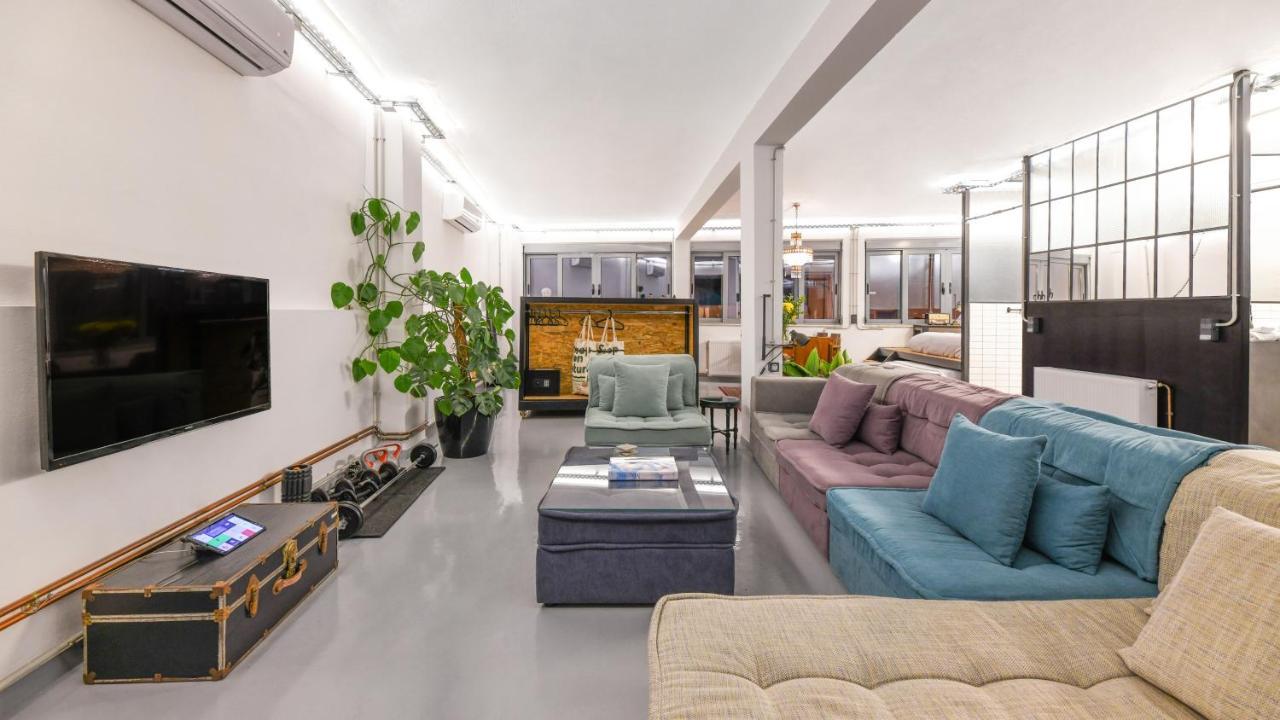 Monastiraki #Wallsfree Citycenter- Unspoiled Athens Apartments Ngoại thất bức ảnh